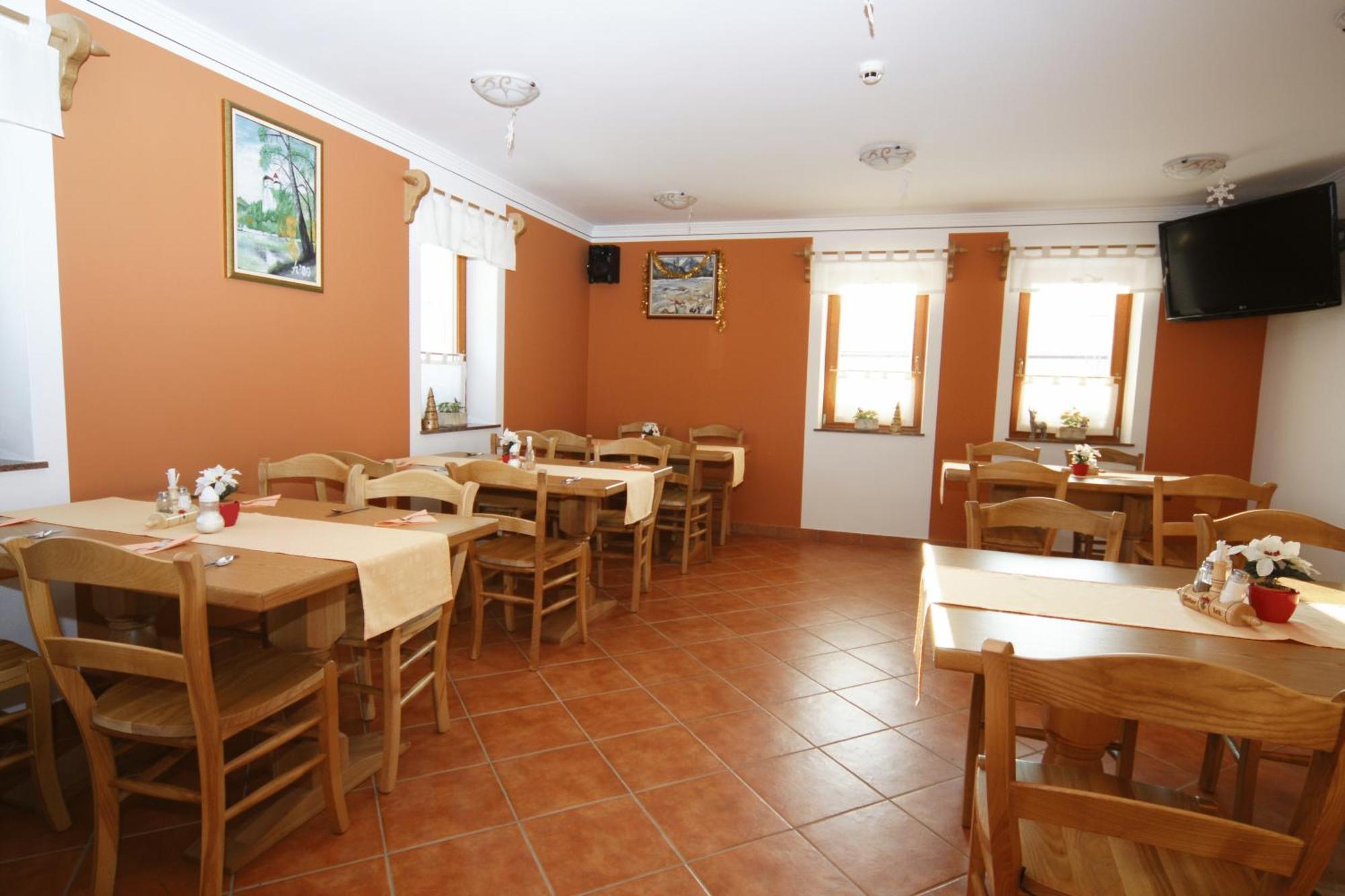 Gasthof Toeroek Lesce (Upper Carniola)