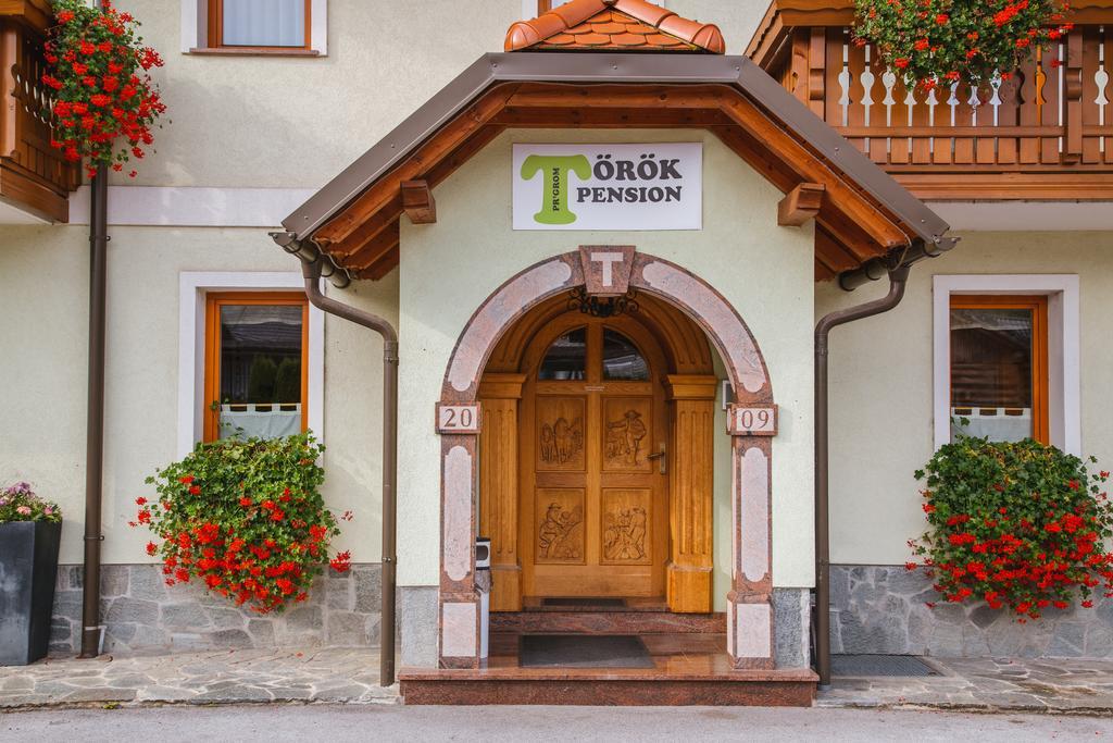 Gasthof Toeroek 4*